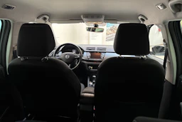 harmaa Skoda Fabia 2015 kuva 15.