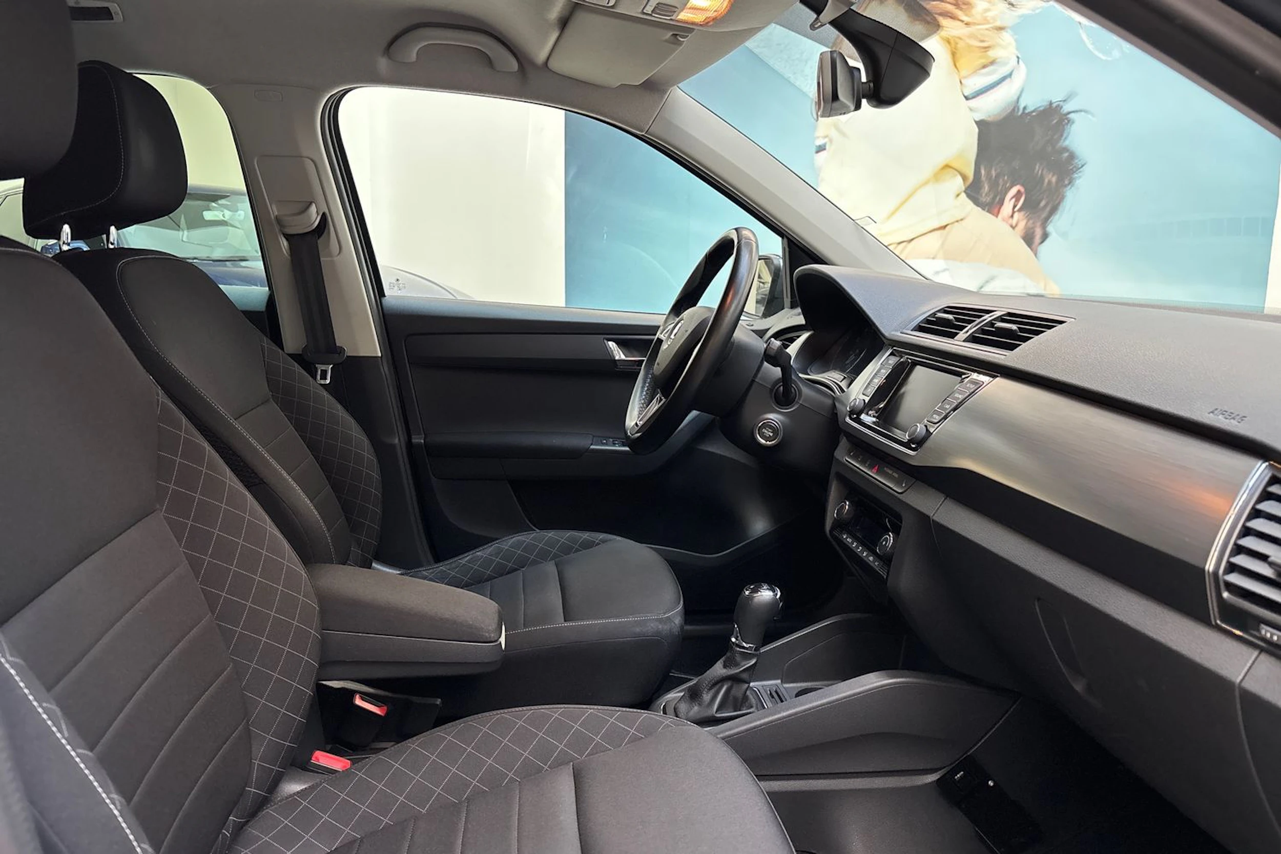 harmaa Skoda Fabia 2015 kuva 24.