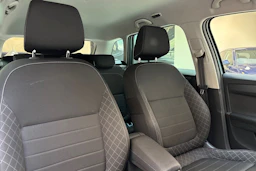 harmaa Skoda Fabia 2015 kuva 25.