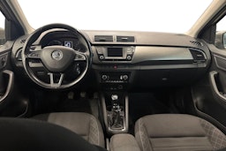 ruskea (beige) Skoda Fabia 2015 kuva 9.