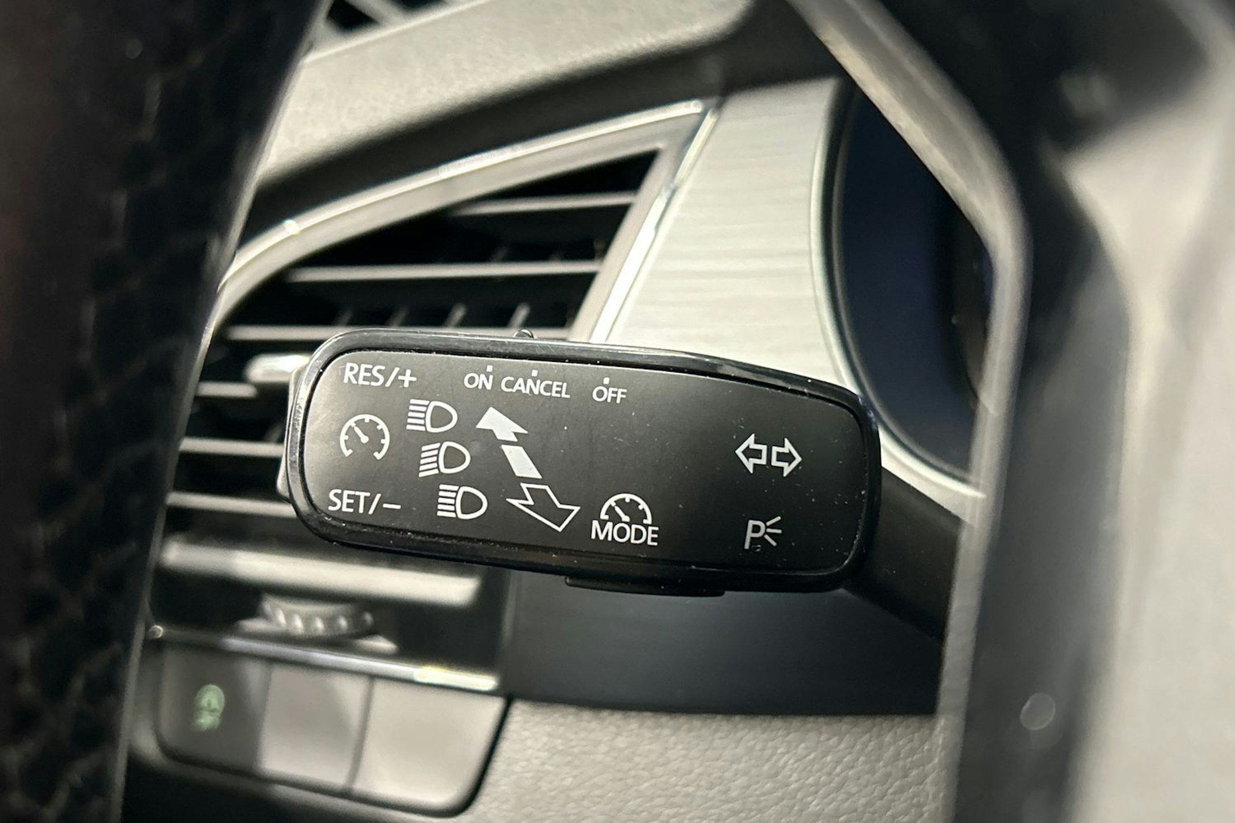 sininen Skoda Fabia 2015 kuva 20.