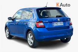 sininen Skoda Fabia 2016 kuva 2.