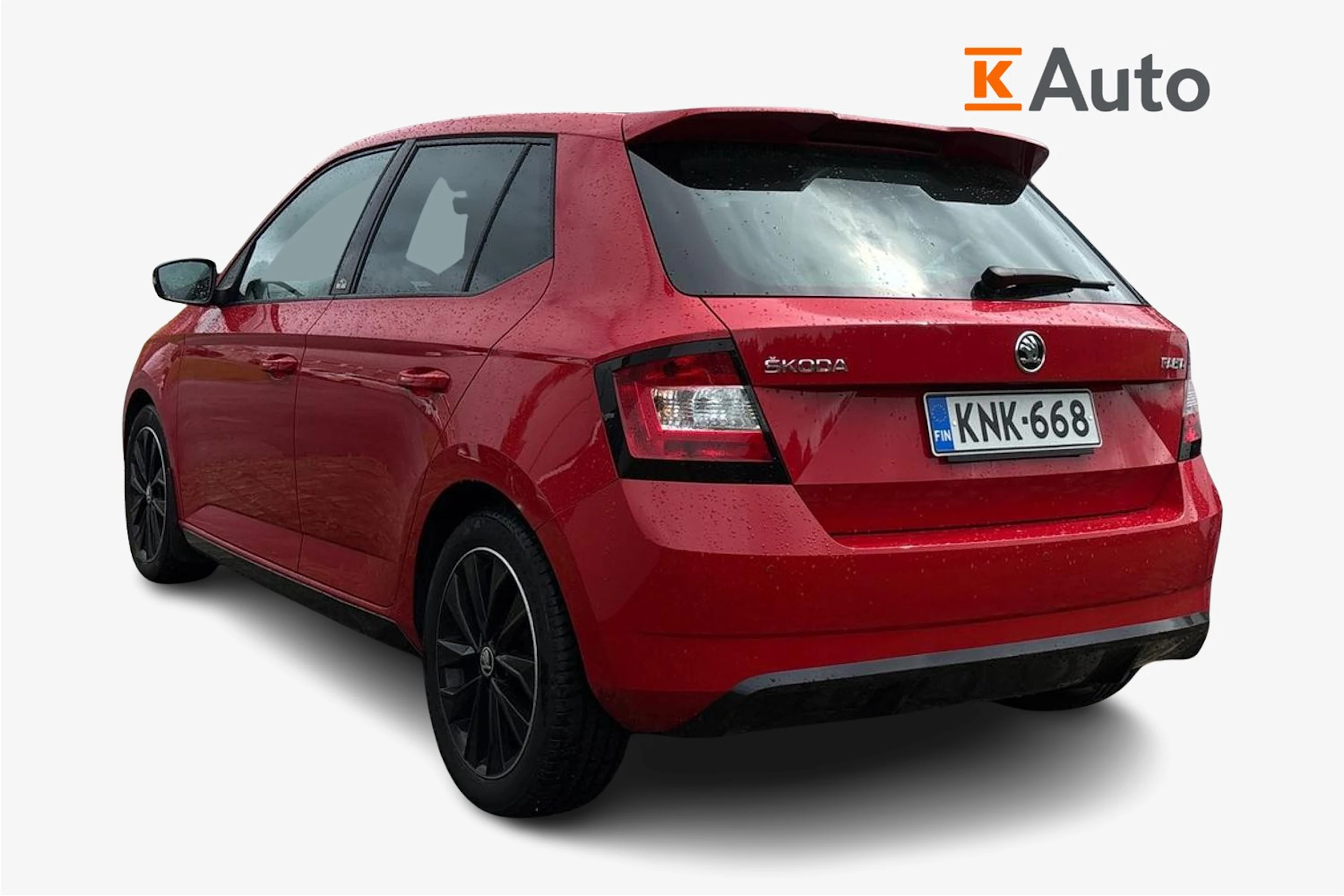 punainen Skoda Fabia 2016 kuva 2.