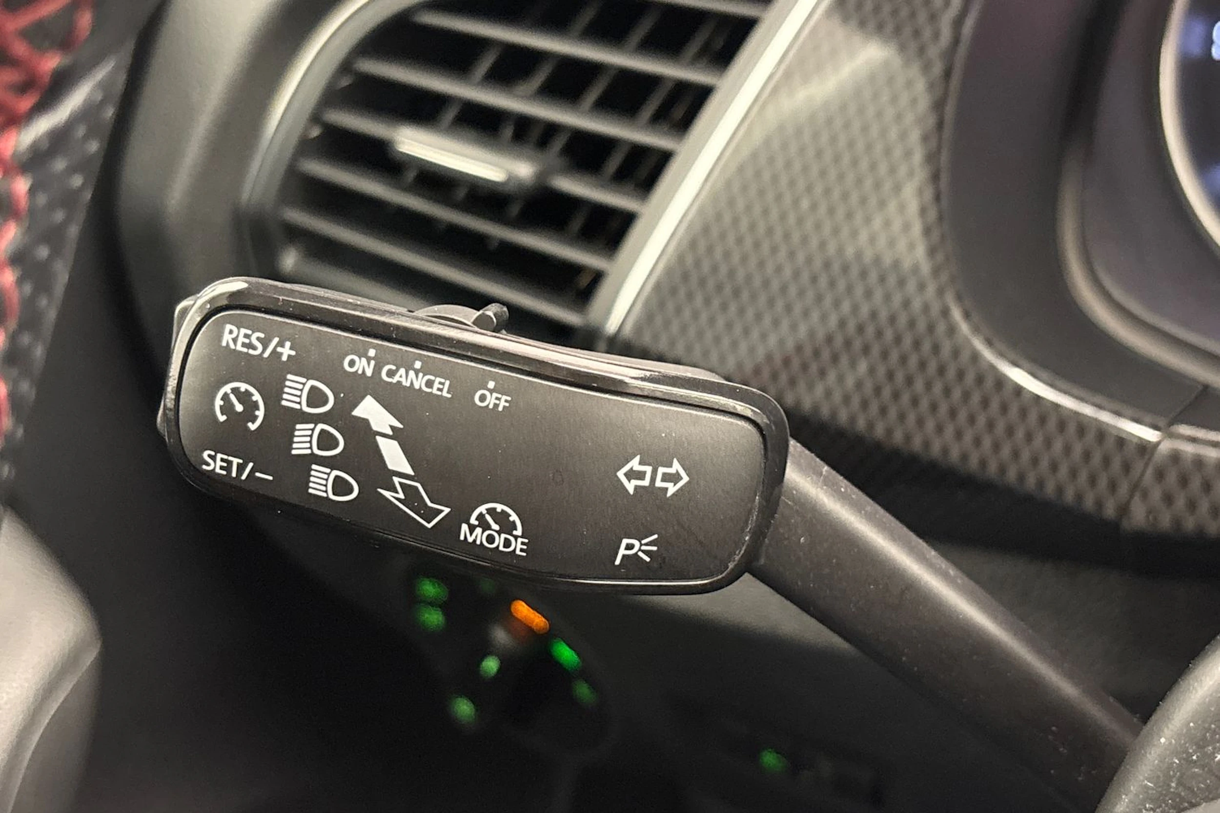 punainen Skoda Fabia 2016 kuva 16.