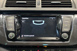 punainen Skoda Fabia 2016 kuva 20.