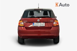 punainen Skoda Fabia 2016 kuva 3.