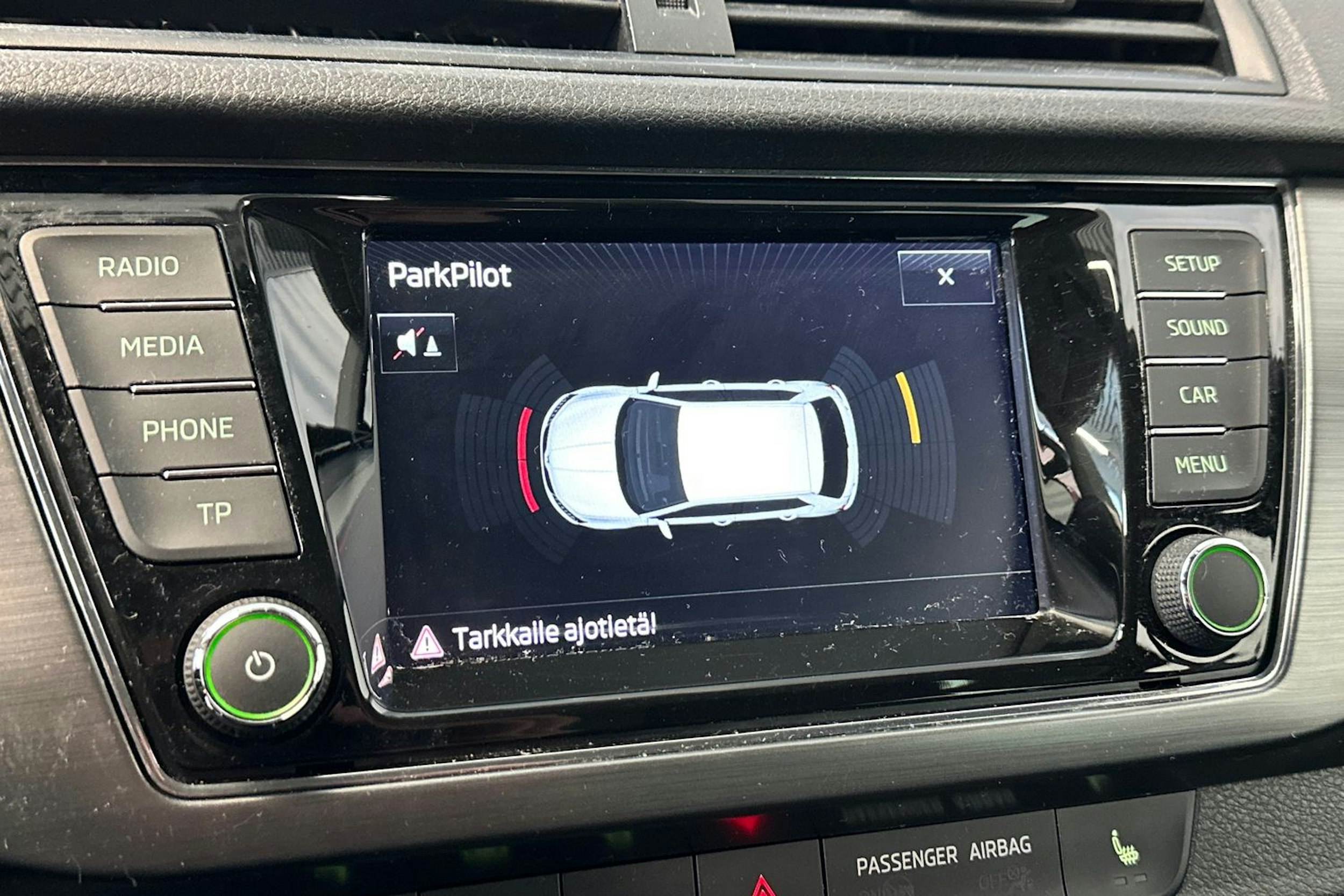 punainen Skoda Fabia 2016 kuva 17.