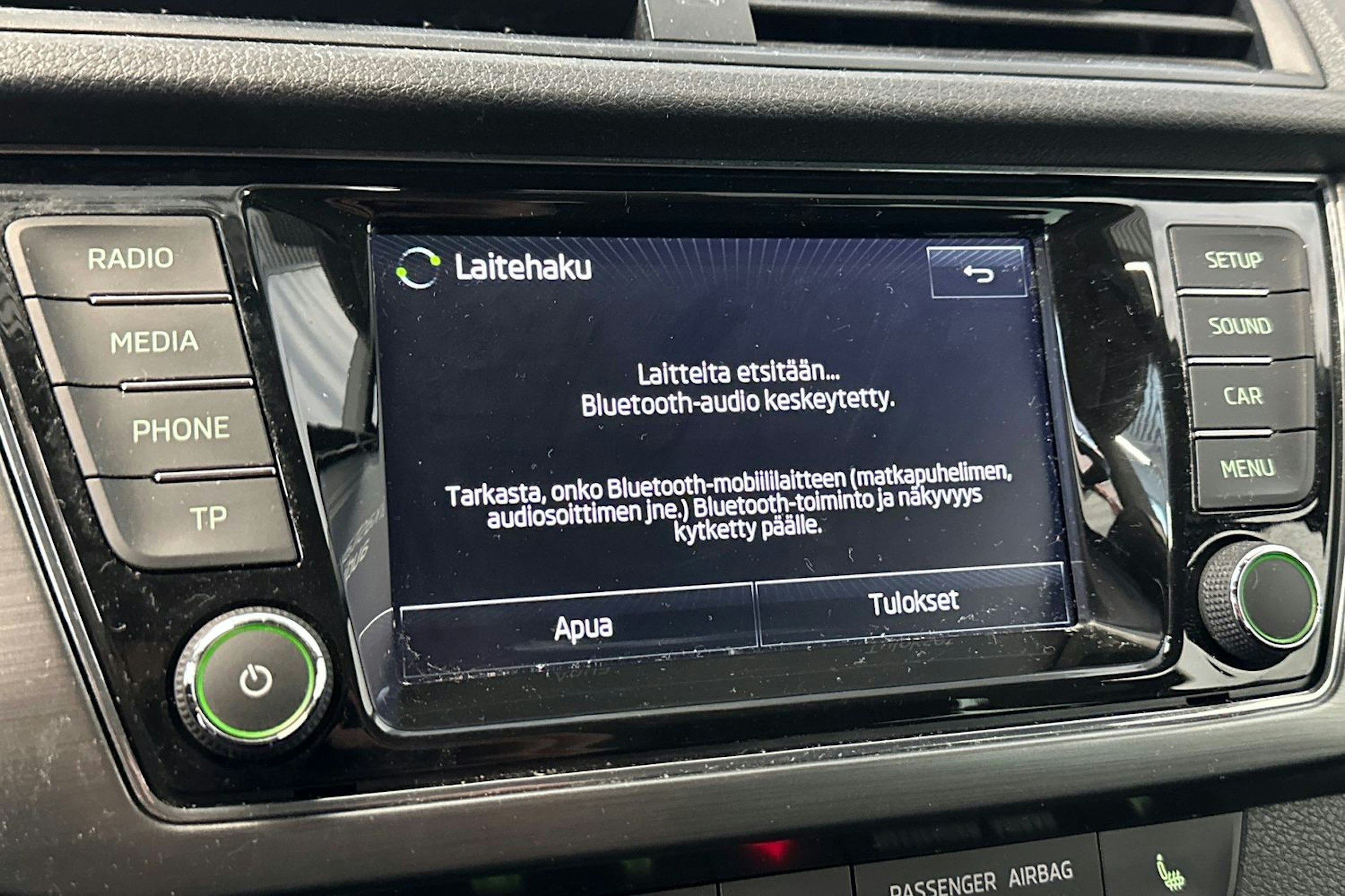 punainen Skoda Fabia 2016 kuva 18.