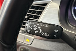 punainen Skoda Fabia 2016 kuva 20.