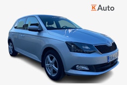 harmaa Skoda Fabia 2016 kuva 1.