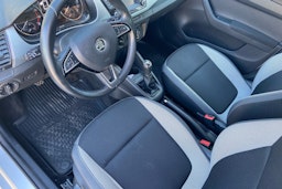 harmaa Skoda Fabia 2016 kuva 7.