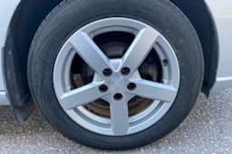 harmaa Skoda Fabia 2016 kuva 9.