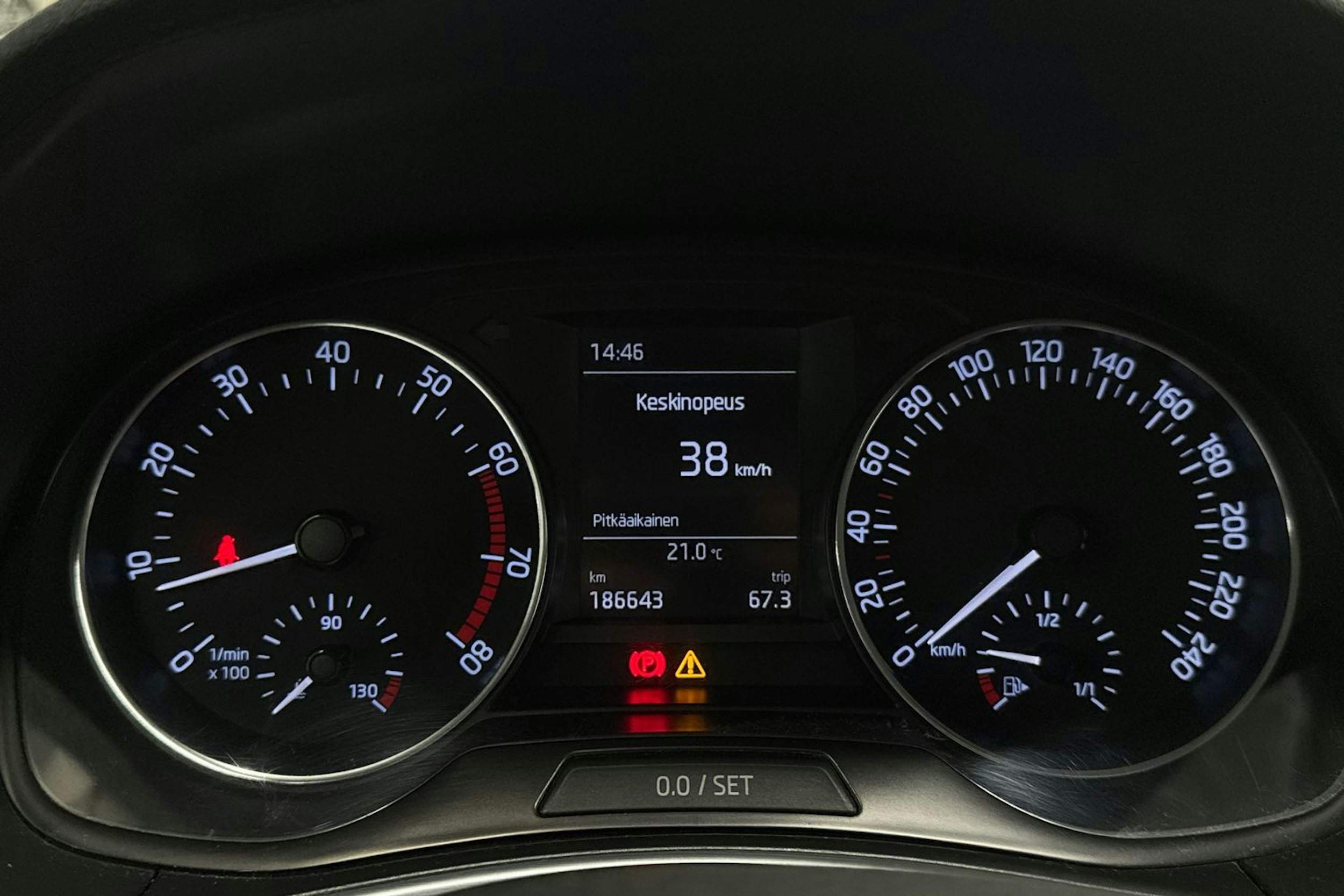 Valkoinen Skoda FABIA 2017 kuva 17.