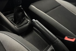 Valkoinen Skoda FABIA 2017 kuva 20.