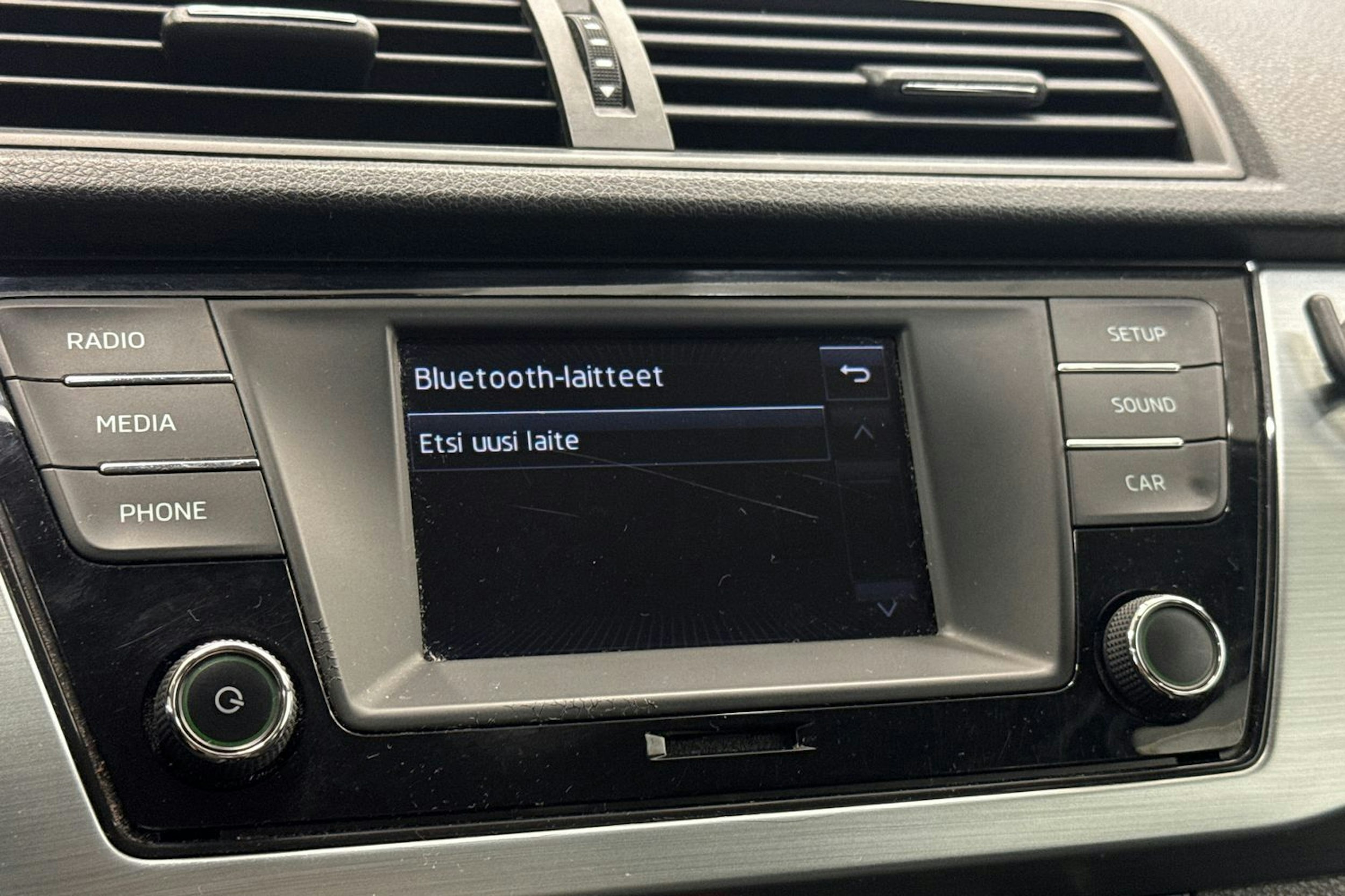 Valkoinen Skoda FABIA 2017 kuva 26.