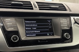 Valkoinen Skoda FABIA 2017 kuva 30.