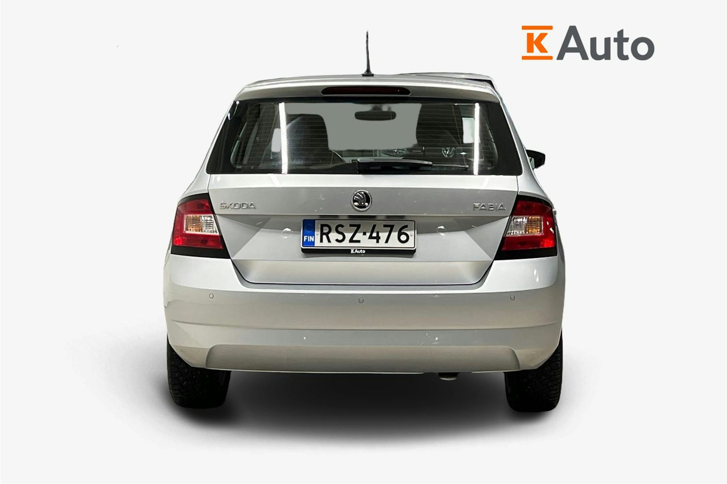 harmaa Skoda Fabia 2017 kuva 4.