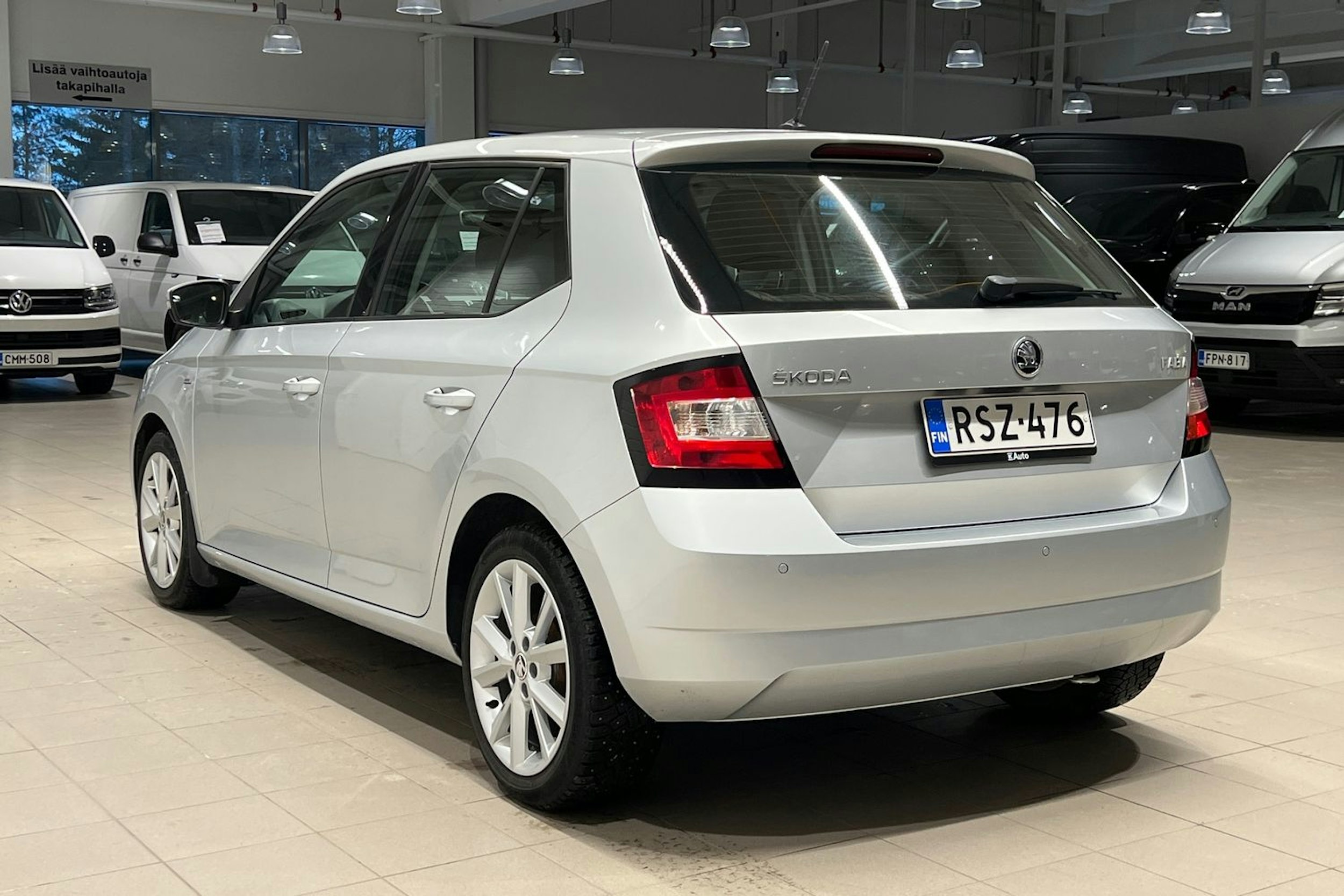 harmaa Skoda Fabia 2017 kuva 18.