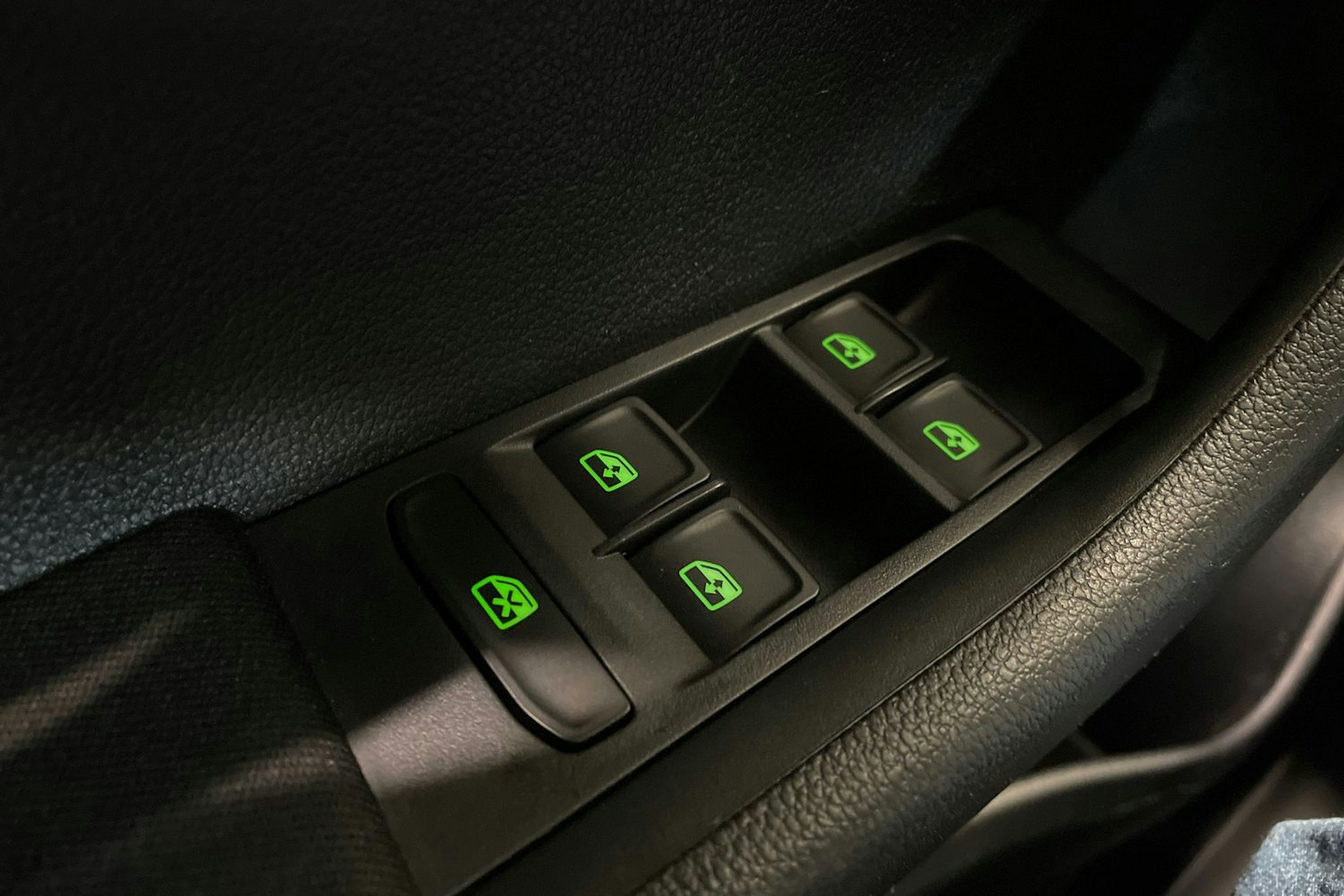 sininen Skoda Fabia 2017 kuva 23.