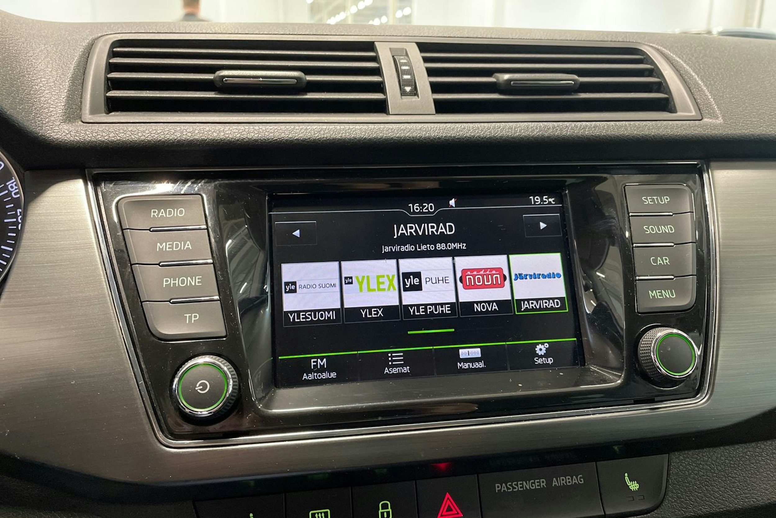 sininen Skoda Fabia 2017 kuva 25.