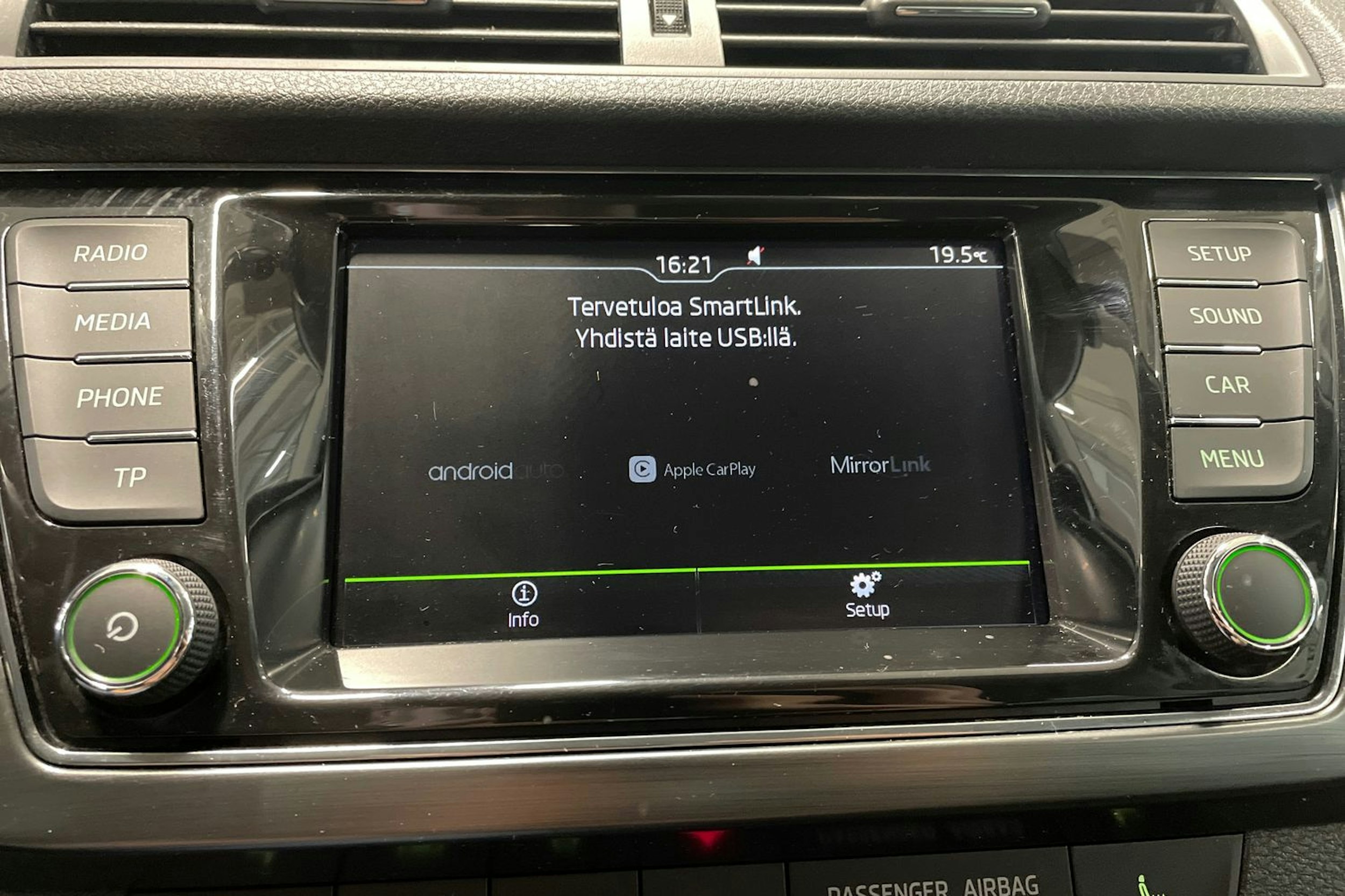 sininen Skoda Fabia 2017 kuva 28.