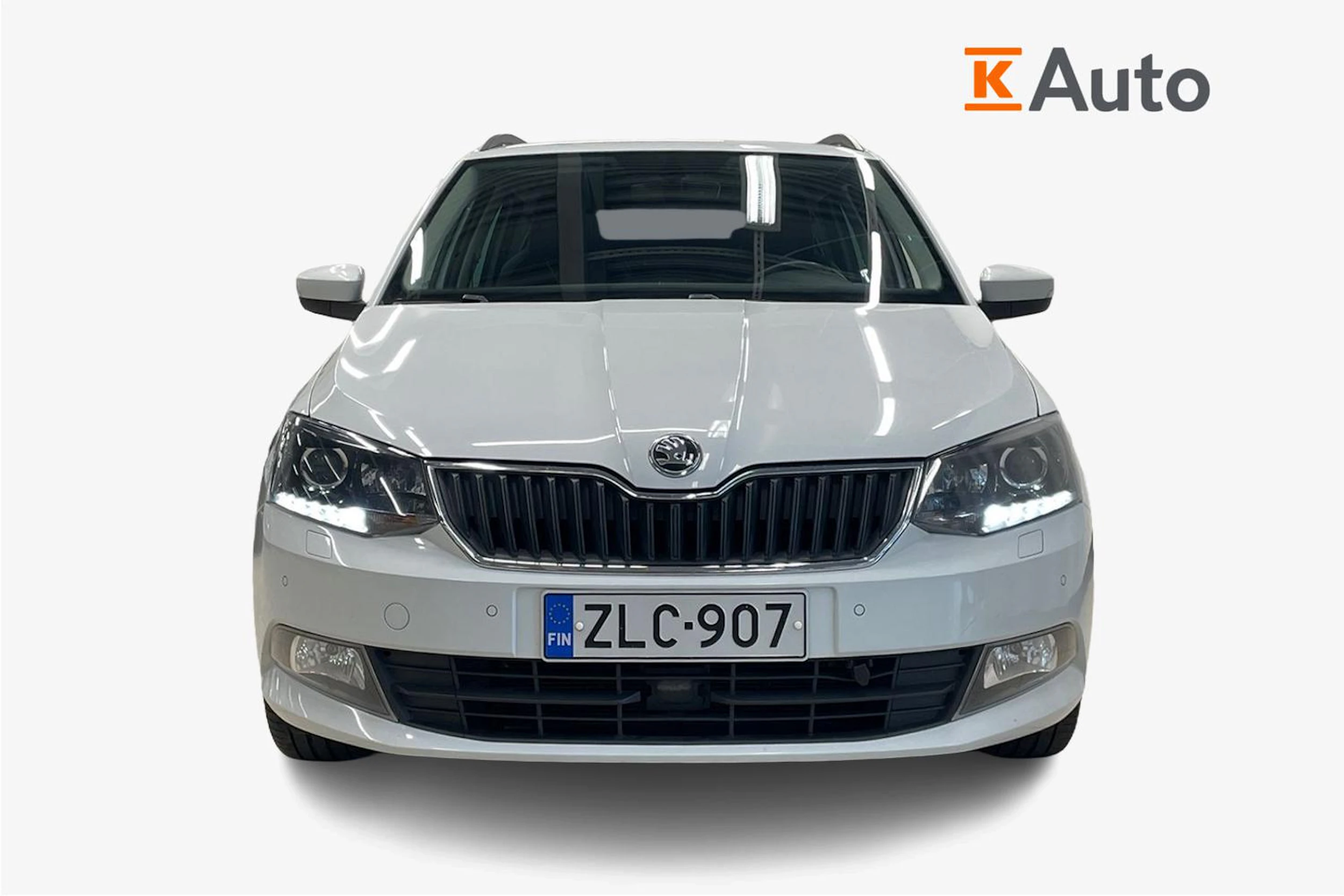 Valkoinen Skoda FABIA 2017 kuva 4.