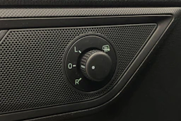 Valkoinen Skoda FABIA 2017 kuva 12.