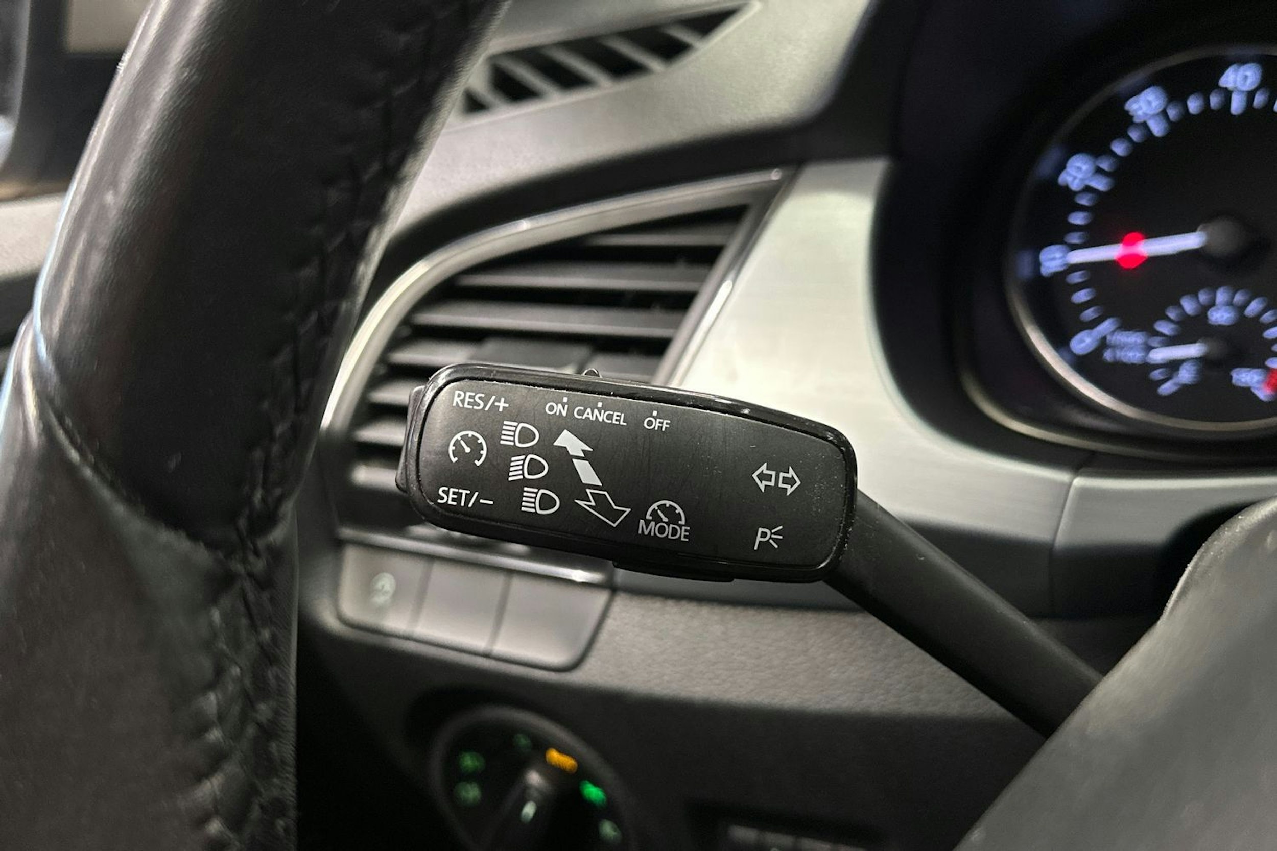 ruskea (beige) Skoda Fabia 2018 kuva 25.