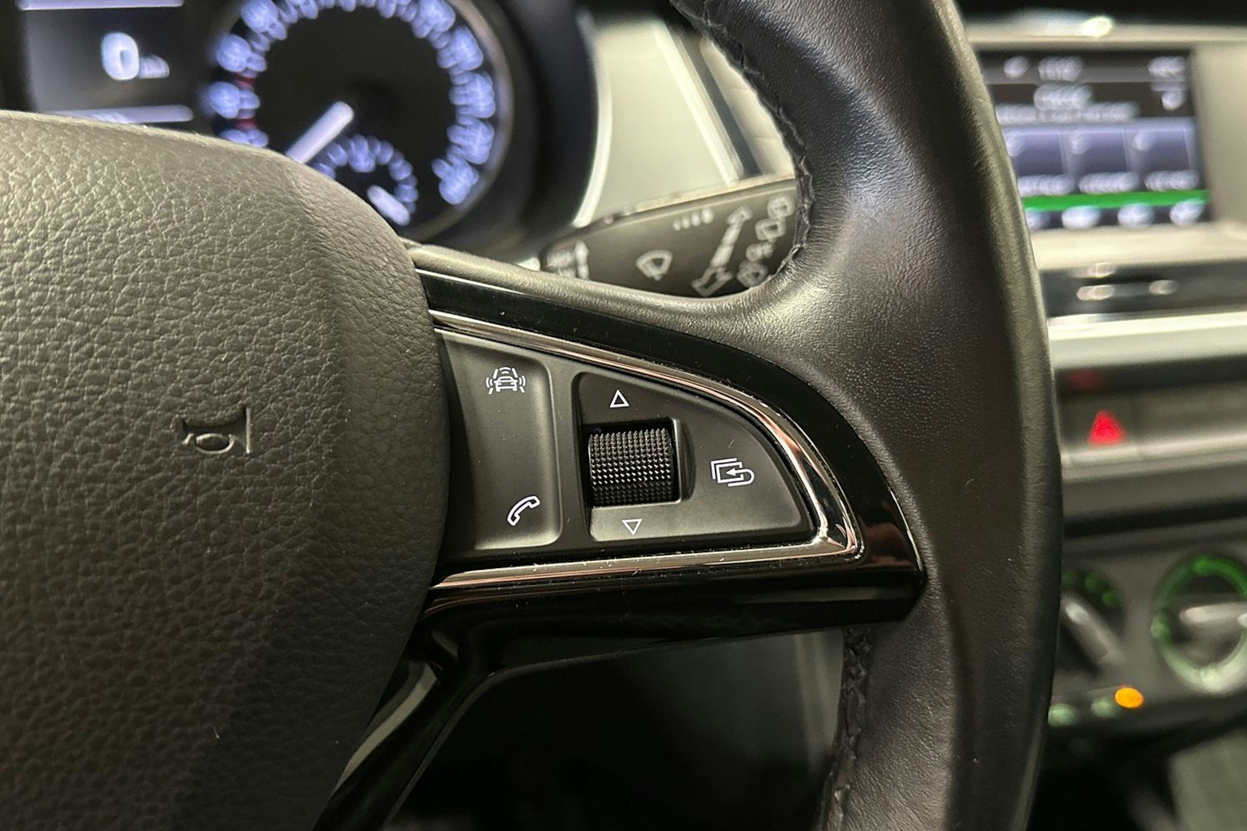 ruskea (beige) Skoda Fabia 2018 kuva 28.