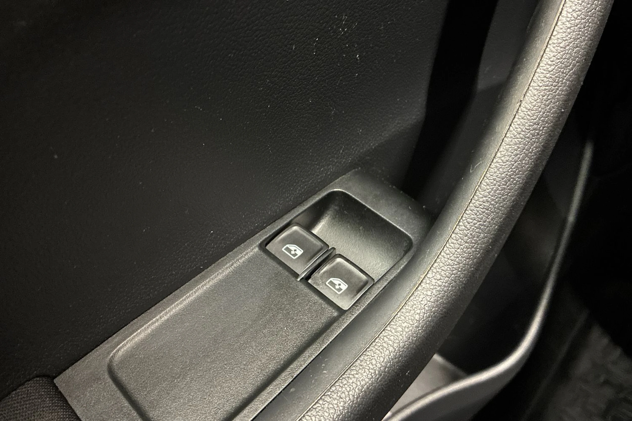 sininen Skoda Fabia 2018 kuva 15.