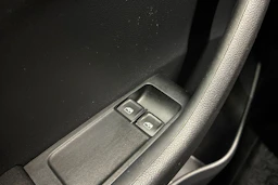 sininen Skoda Fabia 2018 kuva 15.