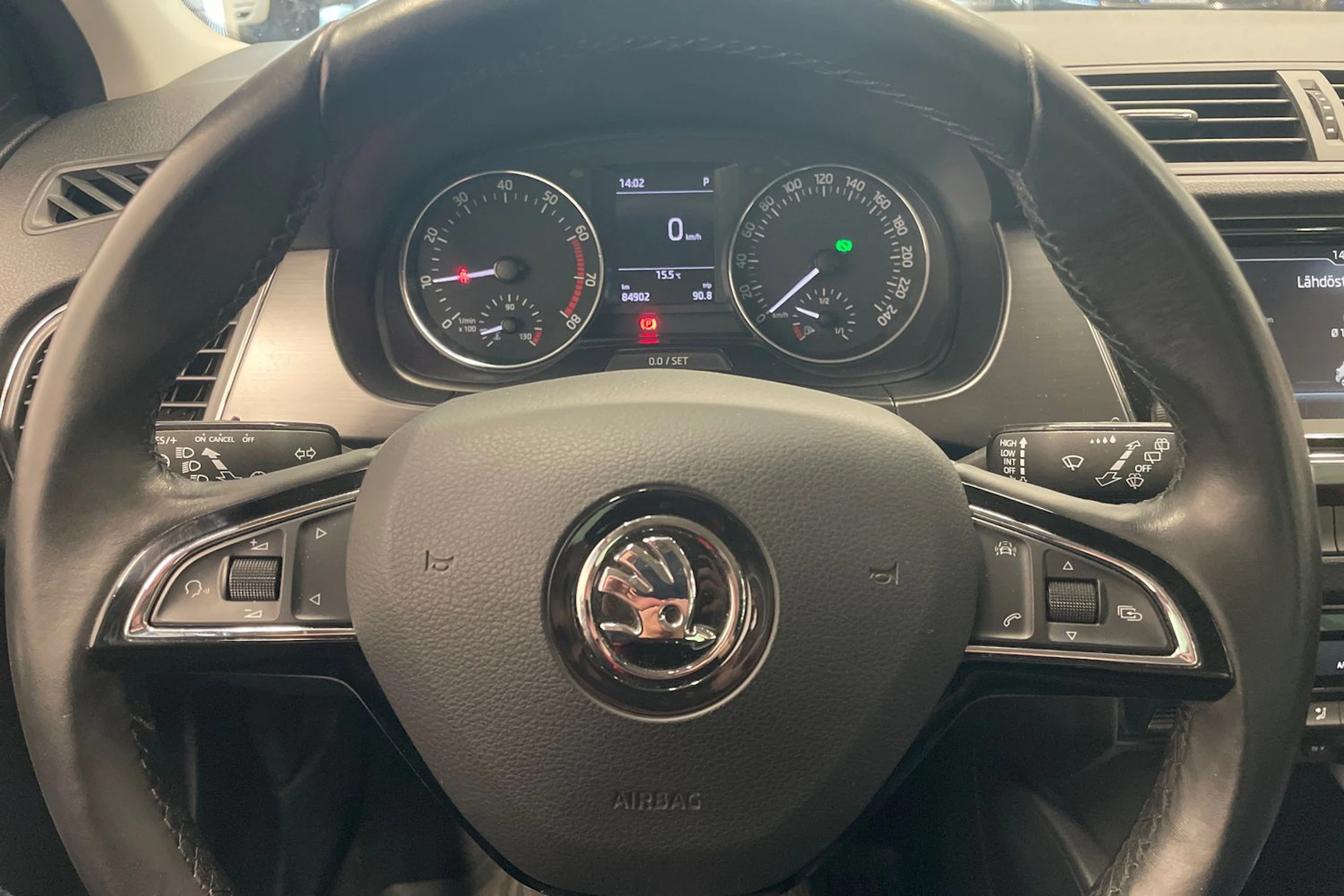 punainen Skoda Fabia 2018 kuva 13.