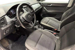 Valkoinen Skoda FABIA 2018 kuva 8.