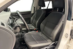 Valkoinen Skoda FABIA 2018 kuva 11.