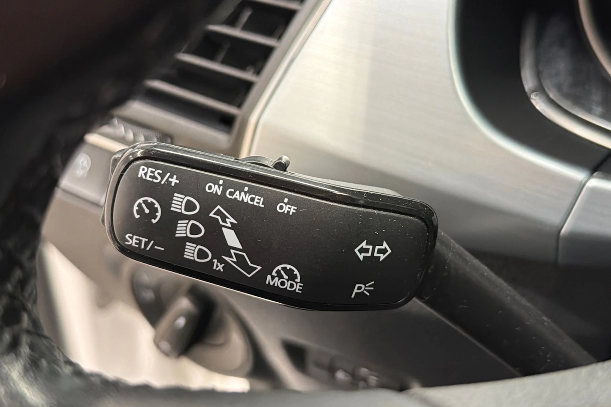 Valkoinen Skoda FABIA 2018 kuva 15.