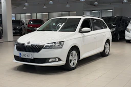Valkoinen Skoda FABIA 2018 kuva 26.