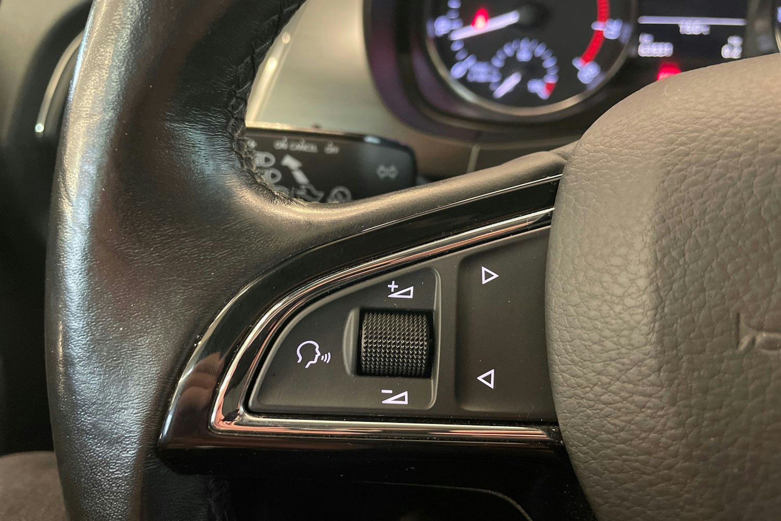 ruskea (beige) Skoda Fabia 2018 kuva 15.
