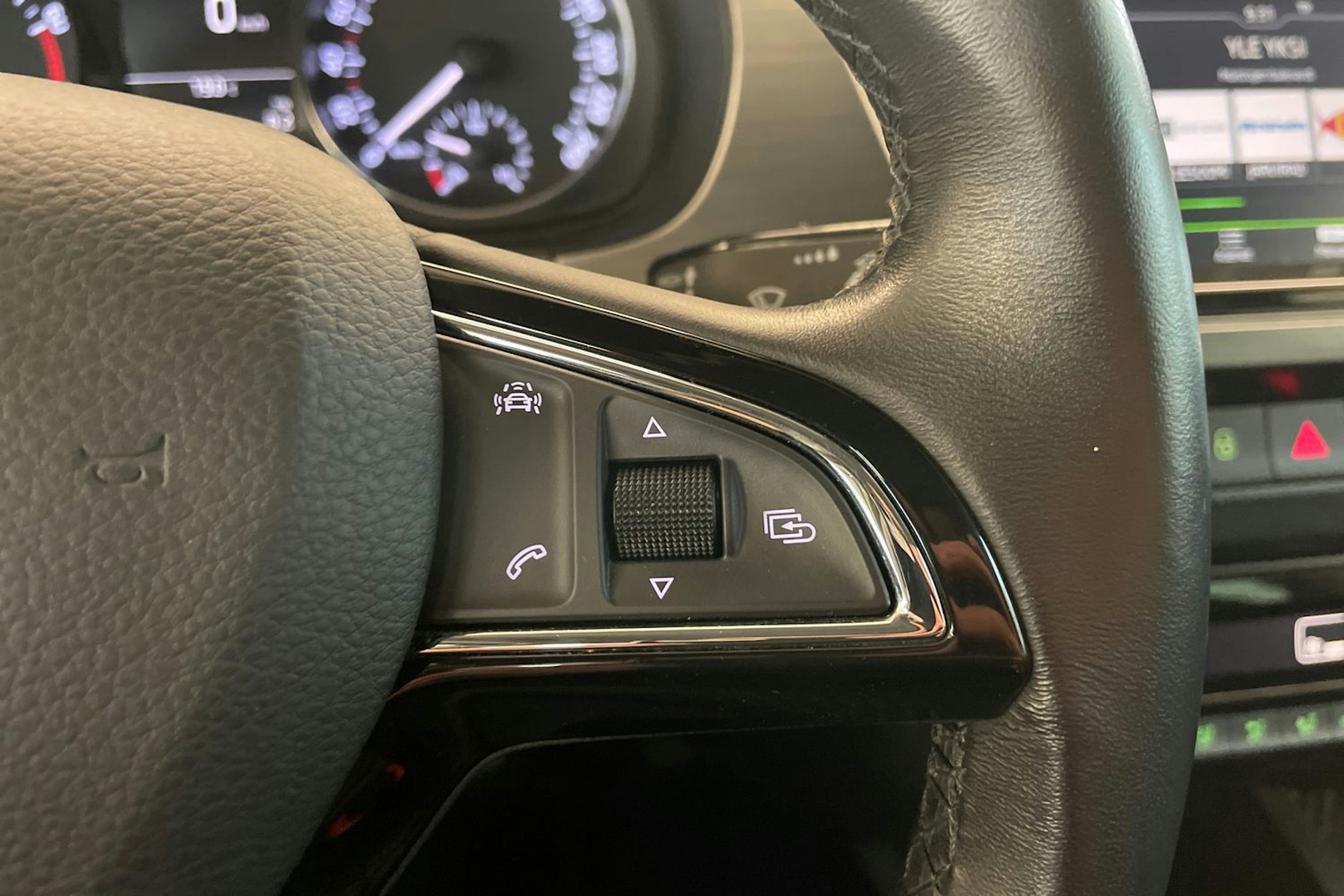 ruskea (beige) Skoda Fabia 2018 kuva 16.