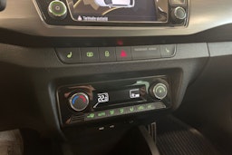 ruskea (beige) Skoda Fabia 2018 kuva 19.