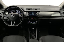 valkoinen Skoda Fabia 2018 kuva 9.