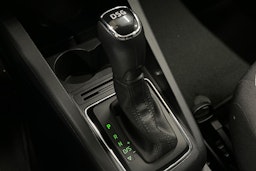 valkoinen Skoda Fabia 2018 kuva 21.