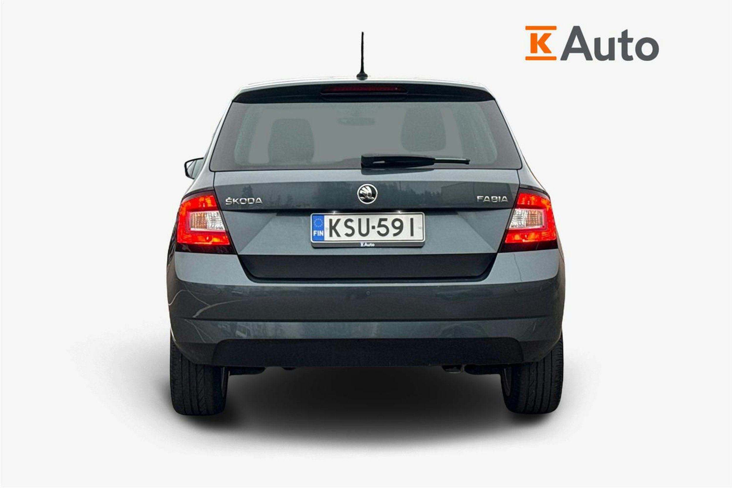 Harmaa Skoda FABIA 2018 kuva 3.