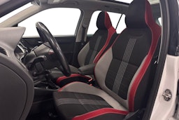 Valkoinen Skoda FABIA 2018 kuva 11.