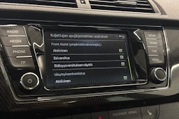 Valkoinen Skoda FABIA 2018 kuva 31.