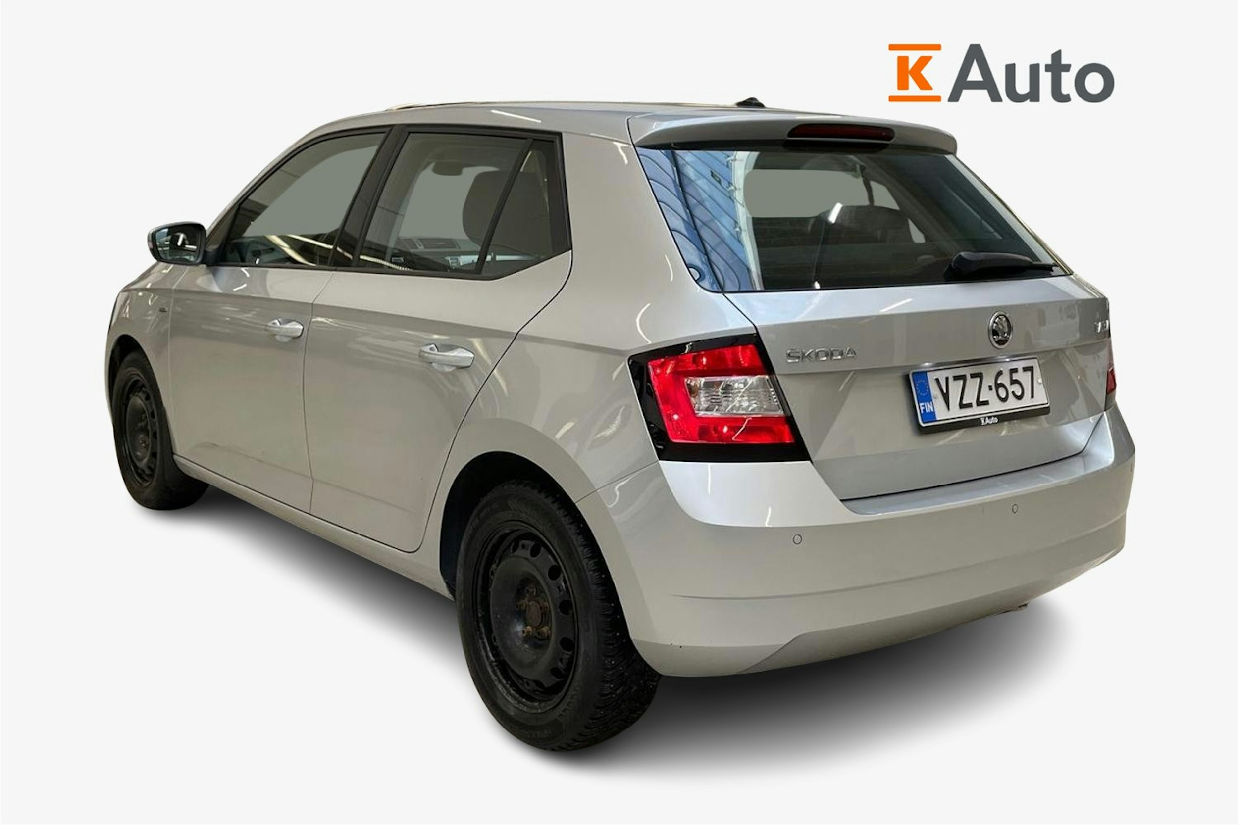 harmaa Skoda Fabia 2018 kuva 2.