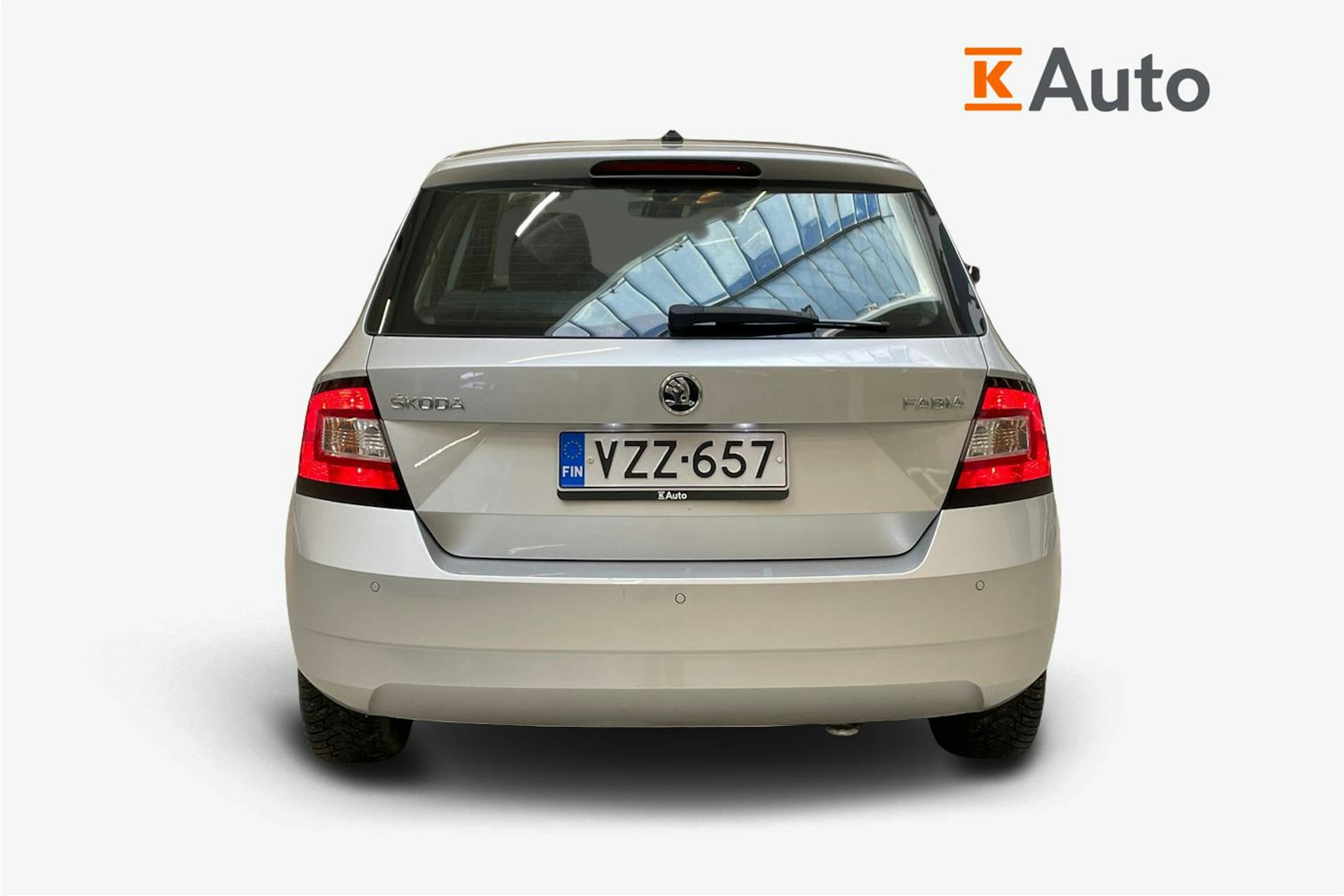 harmaa Skoda Fabia 2018 kuva 3.