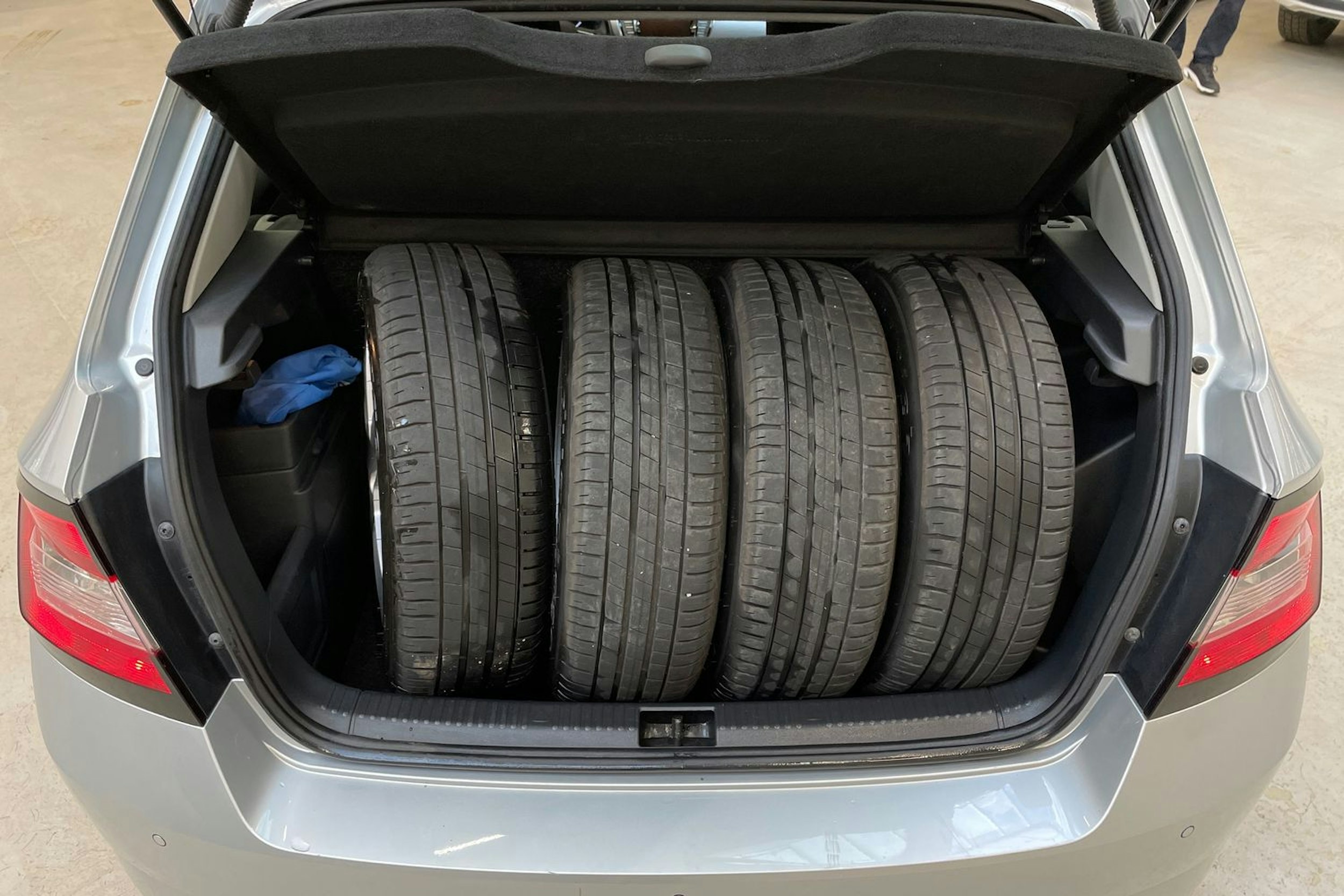 harmaa Skoda Fabia 2018 kuva 12.