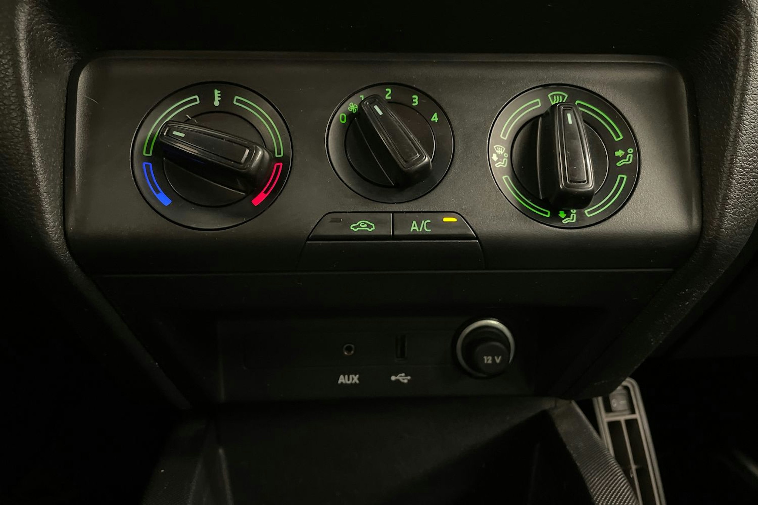 harmaa Skoda Fabia 2018 kuva 18.