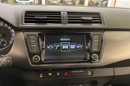 harmaa Skoda Fabia 2018 kuva 22.