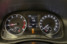 harmaa Skoda Fabia 2018 kuva 23.